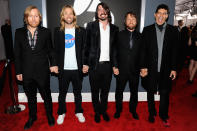 LOS ANGELES, CA - FEBRUARY 12: (L-R) Musicians Nate Mendel, Taylor Hawkins, Dave Grohl, Chris Shiflett, and Pat Smear of Foo Fighters attend at the 54th Annual GRAMMY Awards held at Staples Center on February 12, 2012 in Los Angeles, California. (Photo by Larry Busacca/Getty Images For The Recording Academy)