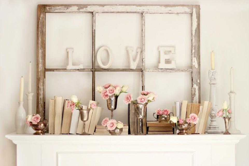 Valentine Mantel