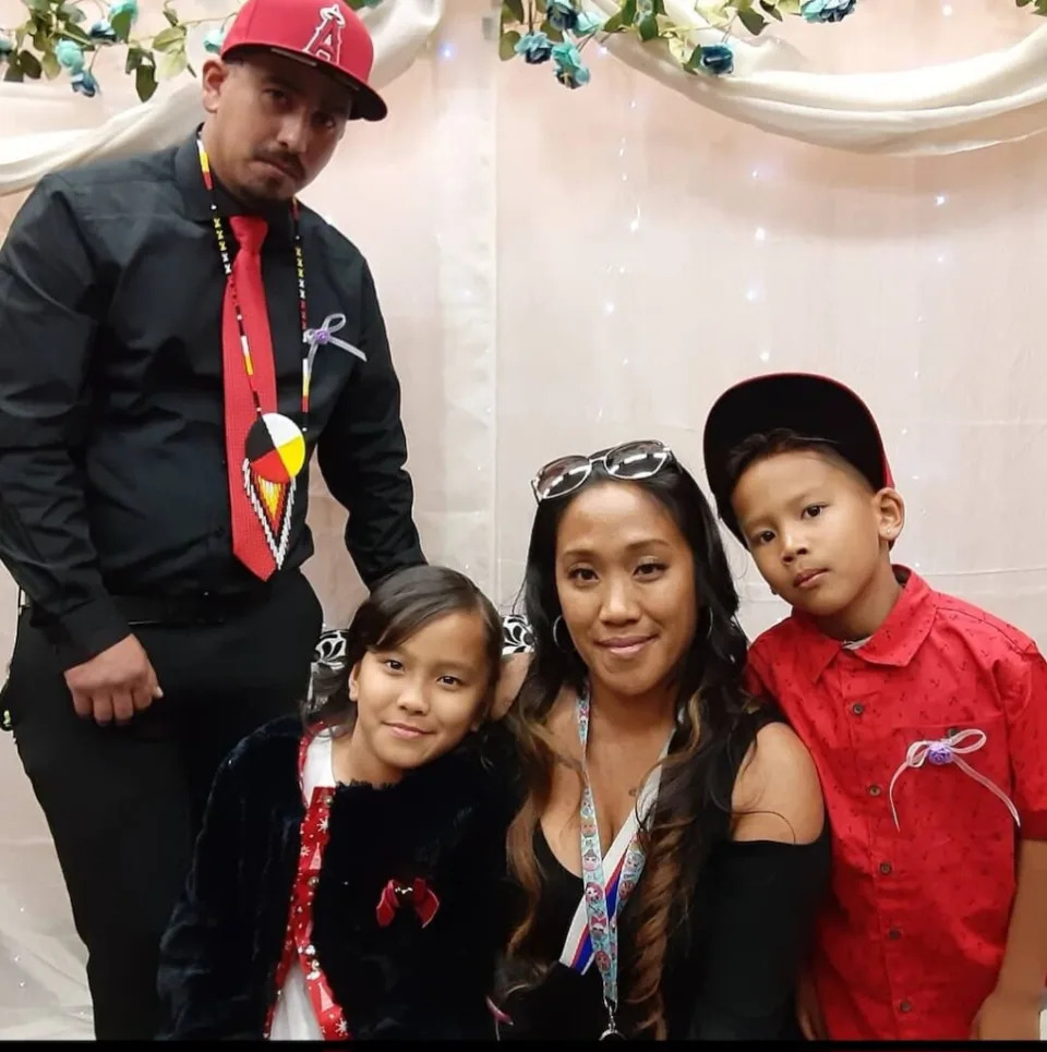 Tomas Vargas Jr. is pictured with his wife and two children