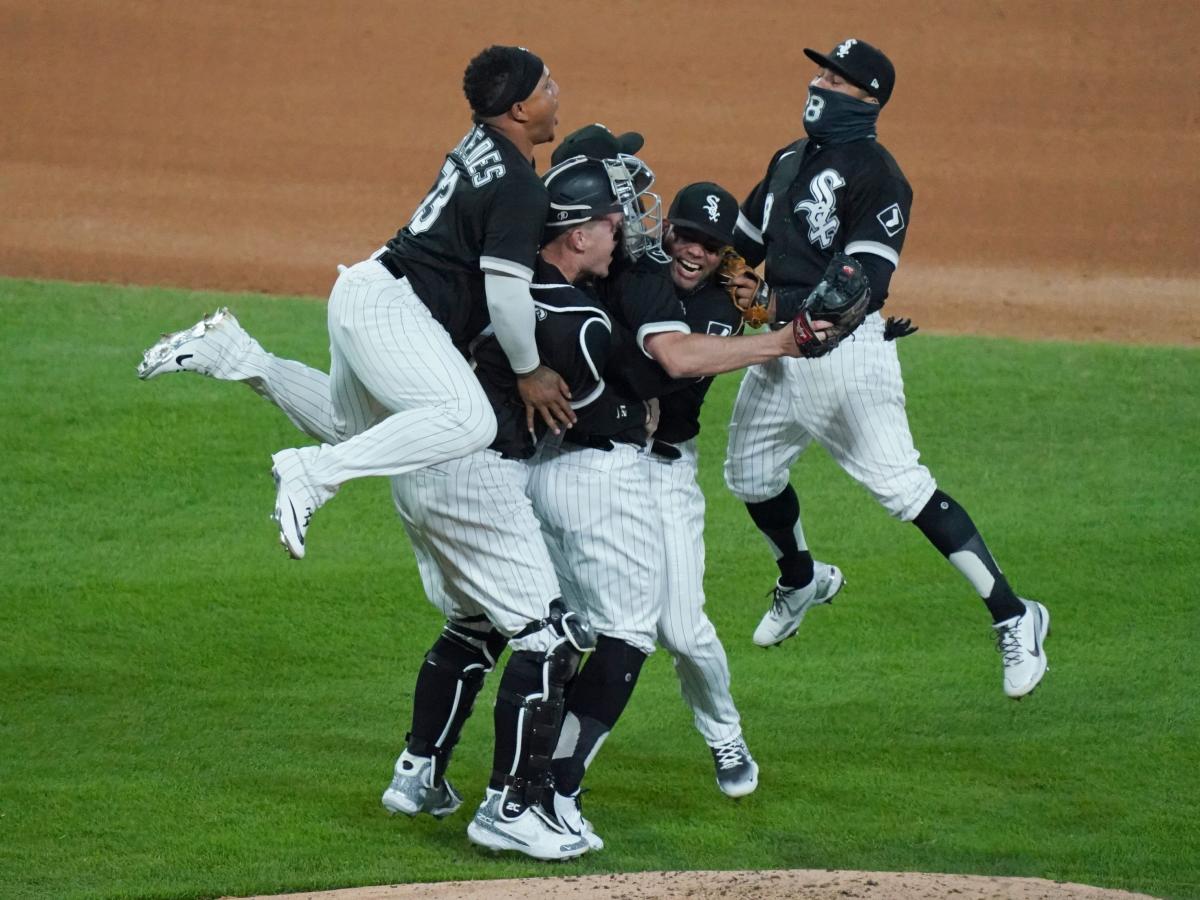 White Sox pitcher Carlos Rodon was just one toe away from the 24th perfect  game in MLB history