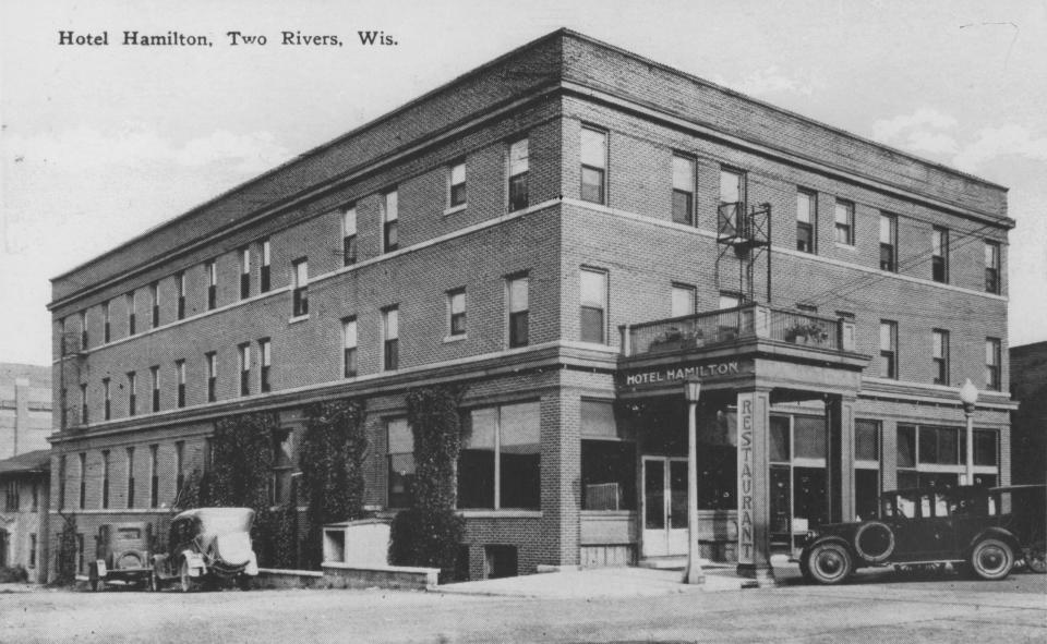 Hotel Hamilton, Two Rivers, in 1919.
