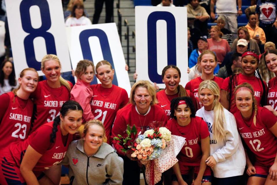 Sacred Heart celebrates head coach Donna Moir getting her 800th career win after the Valkyries’ 7th Region championship game victory over Manual. Sacred Heart will attempt to win its fourth consecutive state championship this week, opening play Thursday against 10th Region champion George Rogers Clark. Scott Utterback/USA TODAY NETWORK