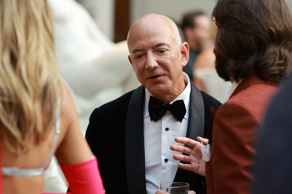 Jeff Bezos attends The 2024 Met Gala Celebrating "Sleeping Beauties: Reawakening Fashion" at The Metropolitan Museum of Art on May 06, 2024 in New York City.