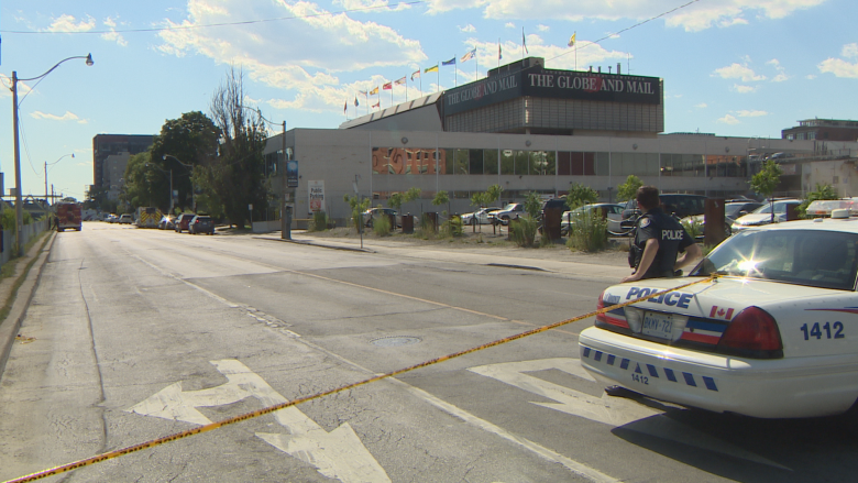 Globe and Mail newsroom evacuation lifted, no bomb found, Toronto police say