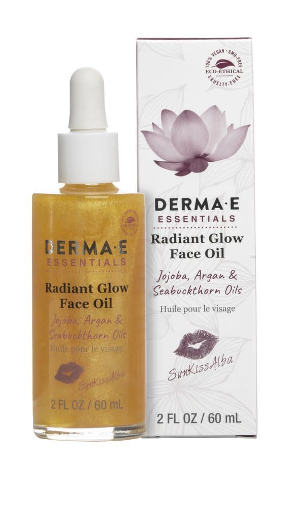 I've been using this for about a week and am hooked at how soft and radiant it's made my skin. <a href="https://dermae.com/products/radiant-glow-face-oil-by-sunkissalba" target="_blank">Find out for yourself</a> why this cult-favorite has almost a perfect 5-star rating.&nbsp;