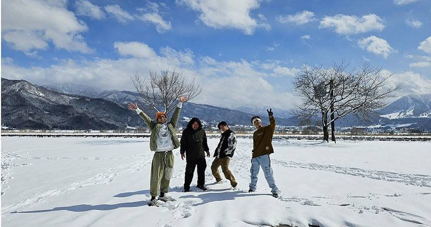 浩子（左起）、乱彈阿翔、顏永烈、阿翔到新瀉滑雪。（圖／鬧著玩YT提供）