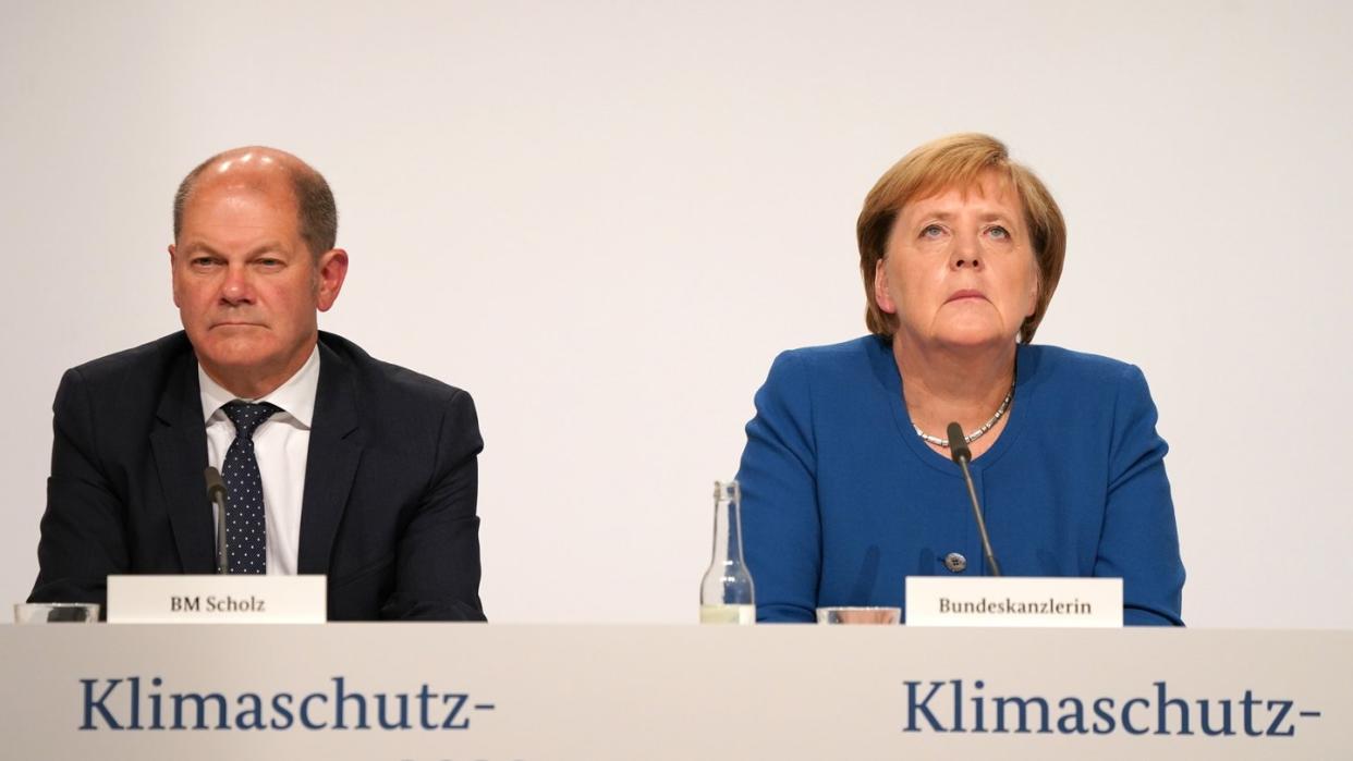 Kanzlerin Angela Merkel (CDU) und Finanzminister Olaf Scholz (SPD) nach der Sitzung des Klimakabinetts. Foto: Kay Nietfeld