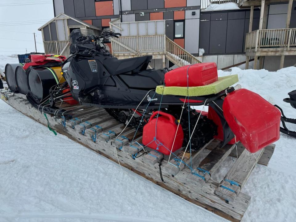 Search and rescue co-ordinator Angulalik Pedersen says their team is contending with fuel runs and broken snowmobiles to keep searchers on the land. He says all the donations go a long way to helping the crew. 