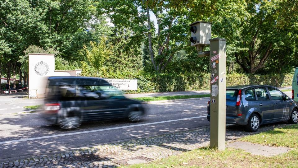 Aktuell streiten die Länder über einen Formfehler in der neuen Straßenverkehrsordnung, es geht vor allem um härtere Strafen für Raser. Nun tauchen neue Bedenken auf - zu früheren Verordnungen.