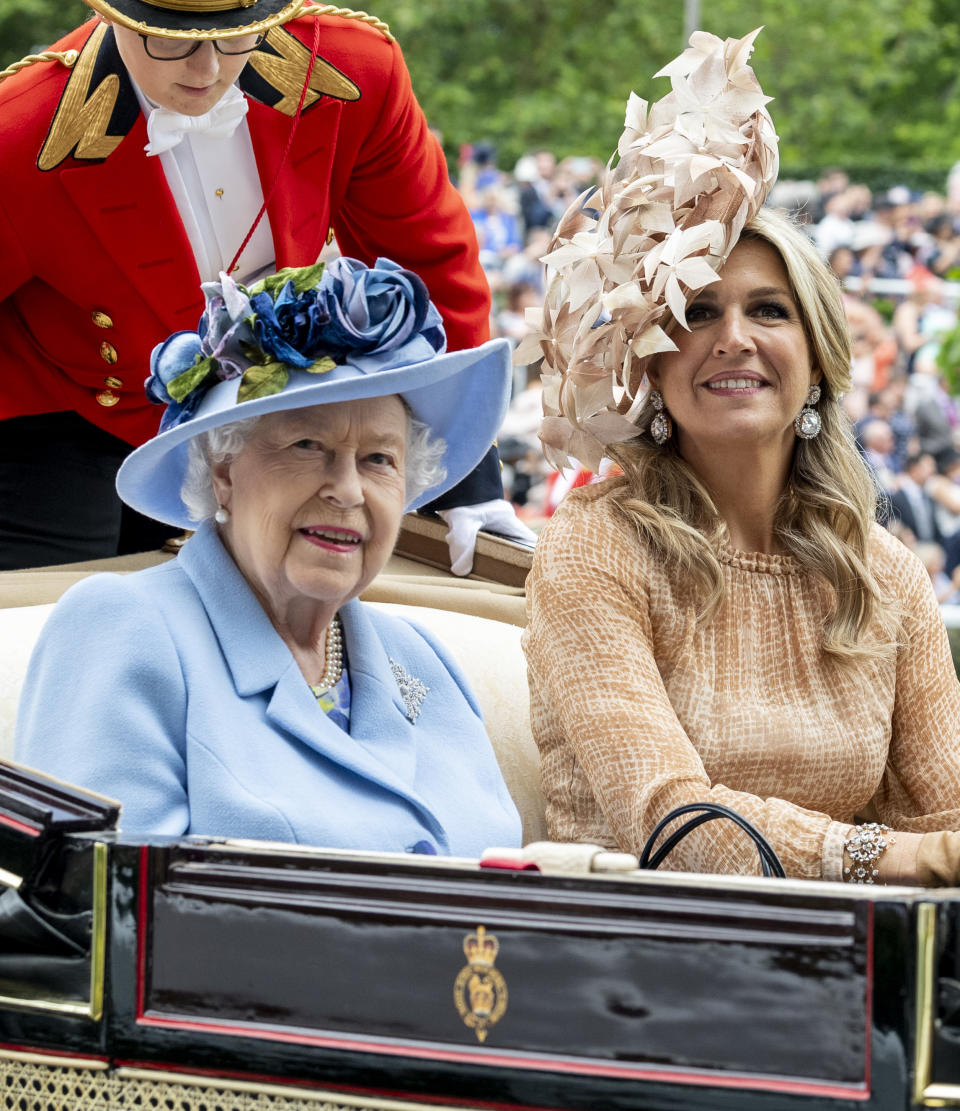 Queen Elizabeth and Queen Maxima of The Netherlands. (Photo by Mark Cuthbert/UK Press via Getty Images)