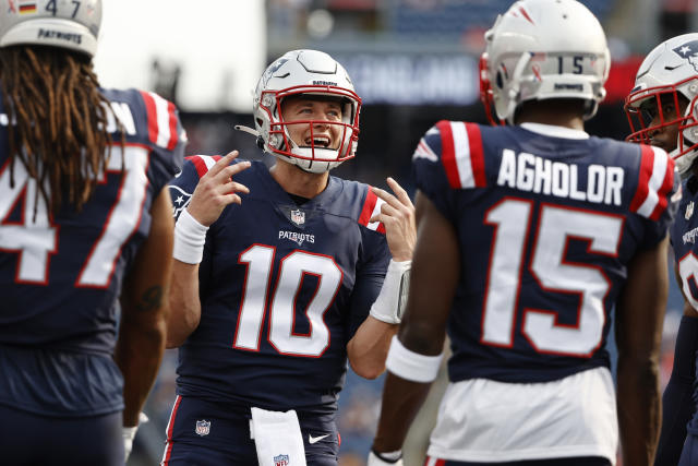 Patriots QB Mac Jones throws first NFL touchdown in season opener