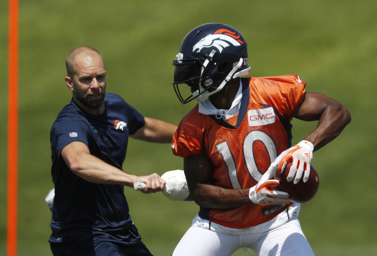 The fantasy dots lined up for Emmanuel Sanders this draft season (AP/David Zalubowski)