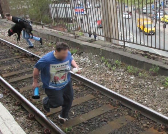 Hero saves black labrador from owner on railway track