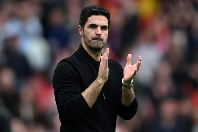 Mikel Arteta is dreaming of <a class="link " href="https://sports.yahoo.com/soccer/teams/arsenal/" data-i13n="sec:content-canvas;subsec:anchor_text;elm:context_link" data-ylk="slk:Arsenal;sec:content-canvas;subsec:anchor_text;elm:context_link;itc:0">Arsenal</a>'s first Premier League title for 20 years (JUSTIN TALLIS)