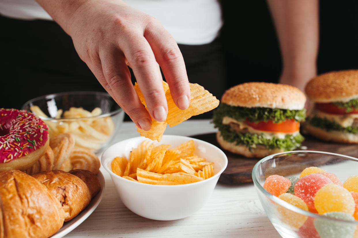 Are there toxins in the junk food we love to eat? Experts say it's important to read nutrition labels and understand the ingredients listed. (Photo: Getty Creative)