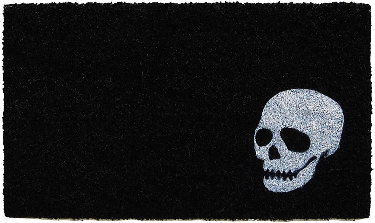 black skull doormat , spooky Halloween decoration