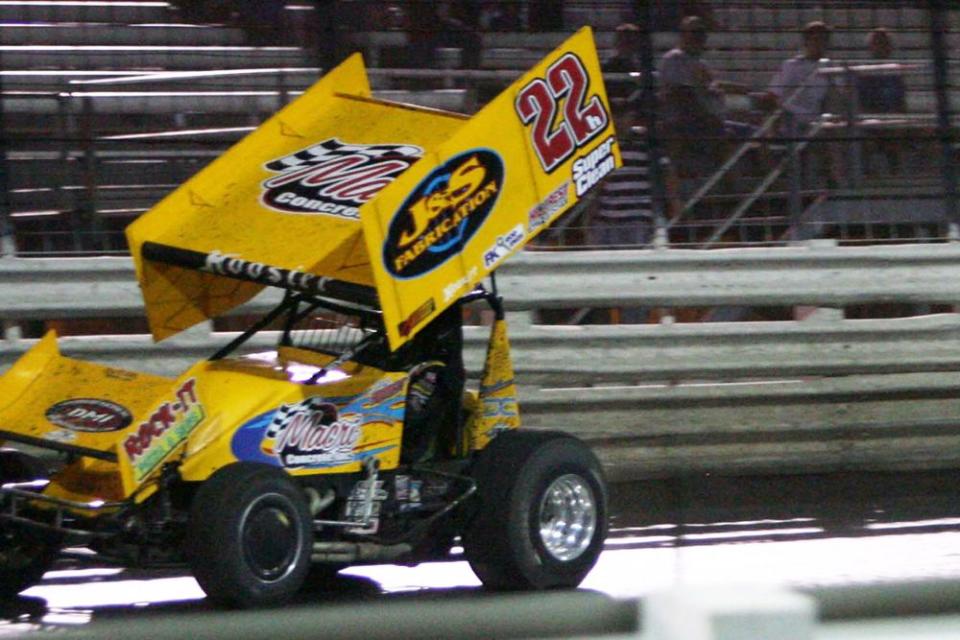 Greg Hodnett racing in 2009