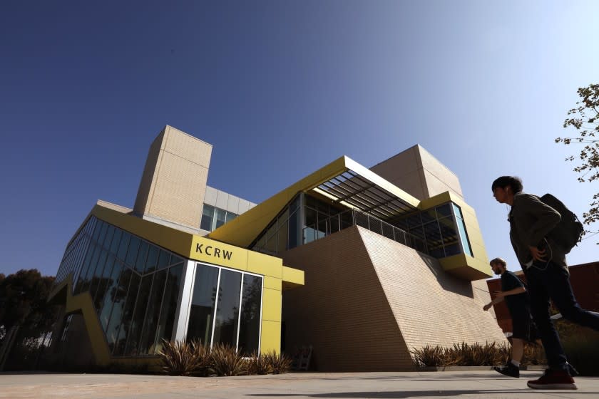 SANTA MONICA, CA - NOVEMBER 8, 2018 - - The new KCRW Media Center in Santa Monica on November 8, 2018. The station's new building was designed by architect Clive Wilkinson and resides on the Santa Monica College?s Center for Media and Design Campus. (Genaro Molina/Los Angeles Times)