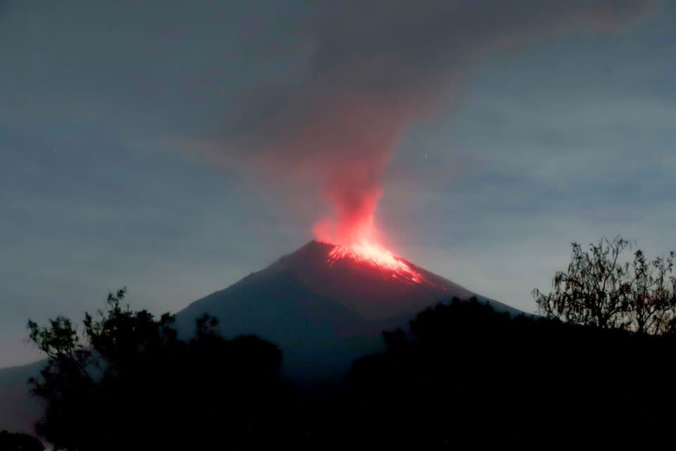 Popocatépetl: tras eliminación de fondo de prevención de desastres, investigadores buscan recursos para monitorear el volcán. FOTOS: Cuartoscuro