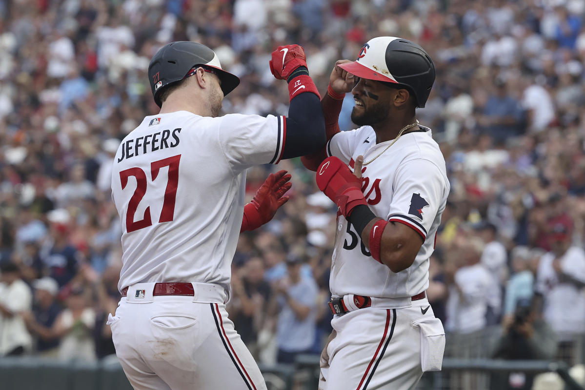 Wallner grand slam overshadows Cabrera's 509th homer; Twins beat