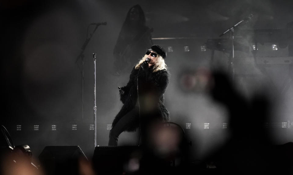 Miley Cyrus durante su concierto en el festival Corona Capital en la Ciudad de México el domingo 20 de noviembre de 2022. (Foto AP/Eduardo Verdugo)