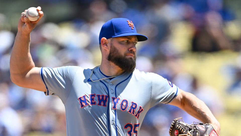 Apr 21, 2024; Los Angeles, California, USA; New York Mets pitcher Adrian Houser (35) throws a pitch against the Los Angeles Dodgers during the first inning at Dodger Stadium. Mandatory Credit: Jonathan Hui-USA TODAY Sports