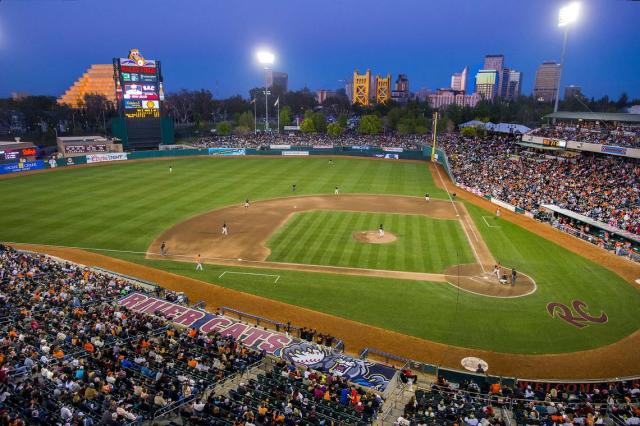 NL WEST CHAMPS - SF GIANTS – Sacramento River Cats