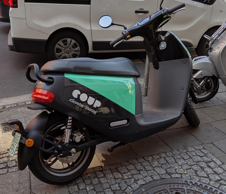 Coup electric scooter, a competitor to Emmy. A driver's license is required, but the process is easy. (Yahoo Finance)