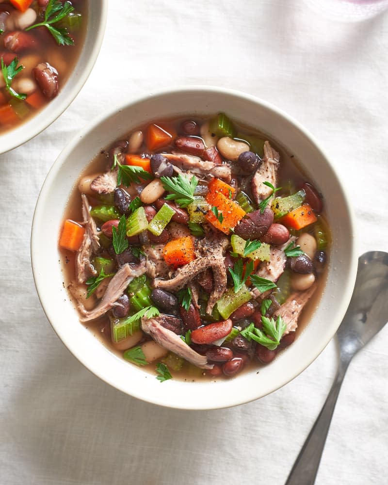 Easy Slow Cooker Bean Soup