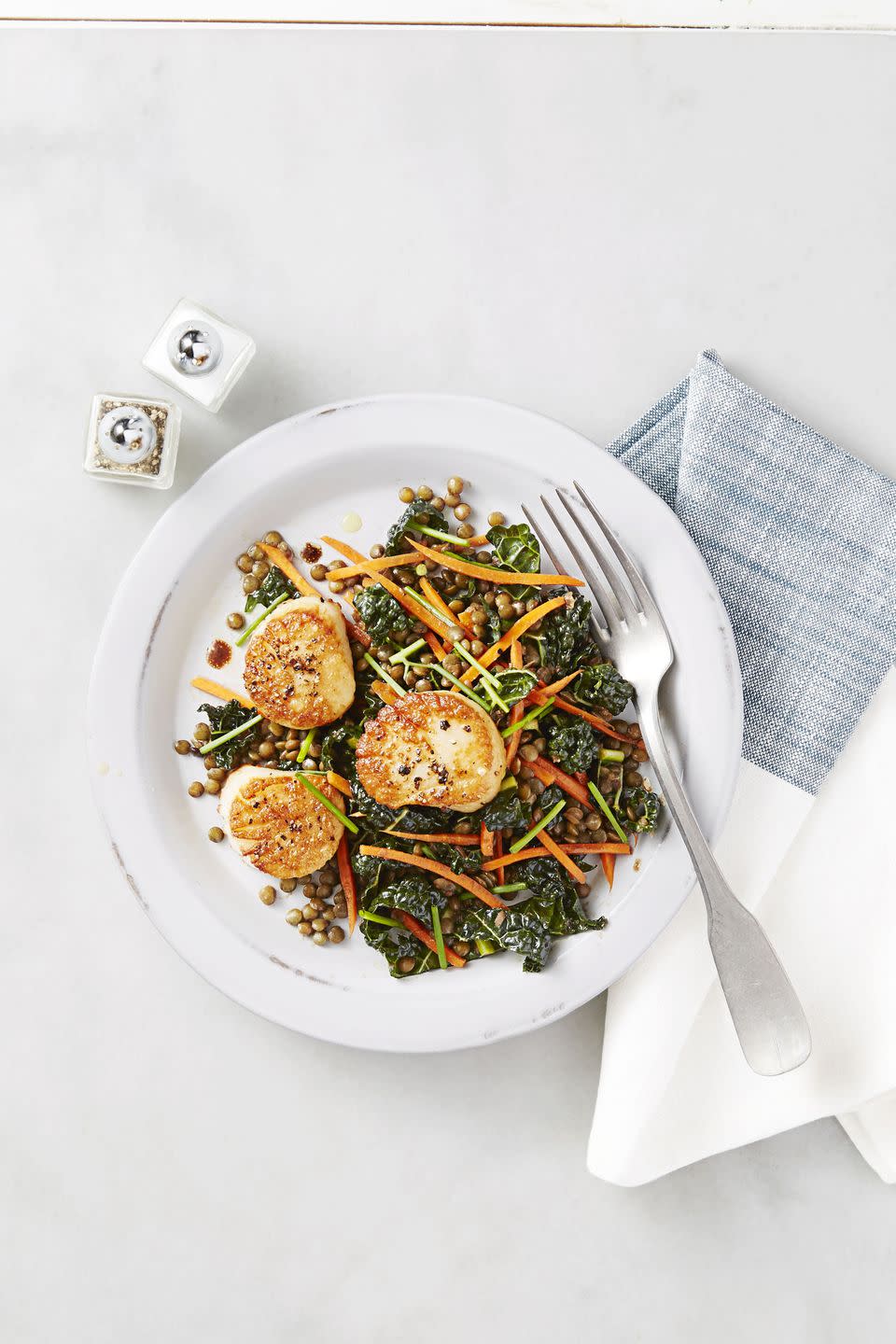 Seared Scallops With Lentil Salad