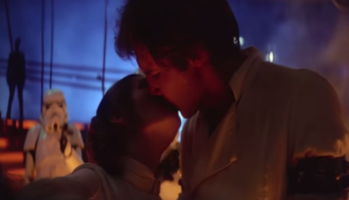 Carrie Fisher and Harrison Ford kiss in 'Star Wars: The Empire Strikes Back'