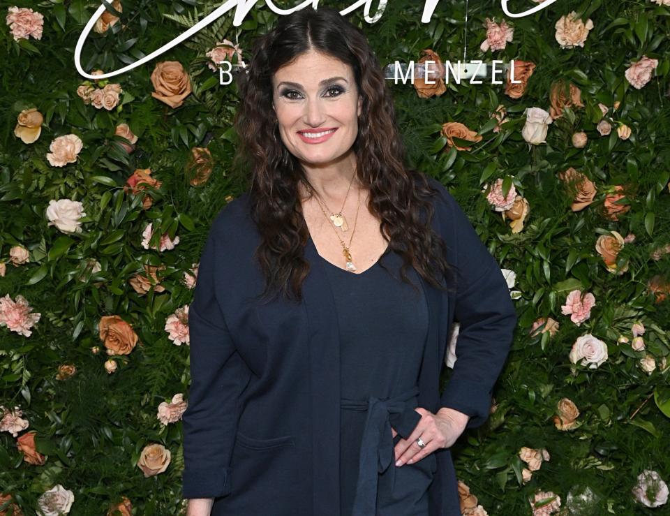 A closeup of Idina