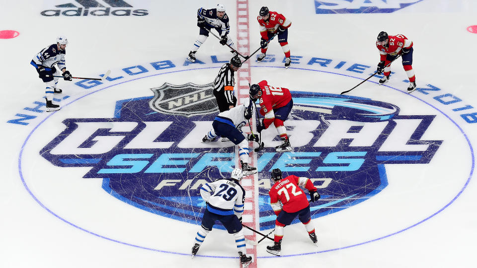 HELSINKI, FINLAND - NOVEMBER 01: An overall of the opening face-off in the first period during the 2018 NHL Global Series between the Winnipeg Jets and Florida Panthers at Hartwall Arena on November 1, 2018 in Helsinki, Finland. (Photo by Patrick McDermott/NHLI via Getty Images) 