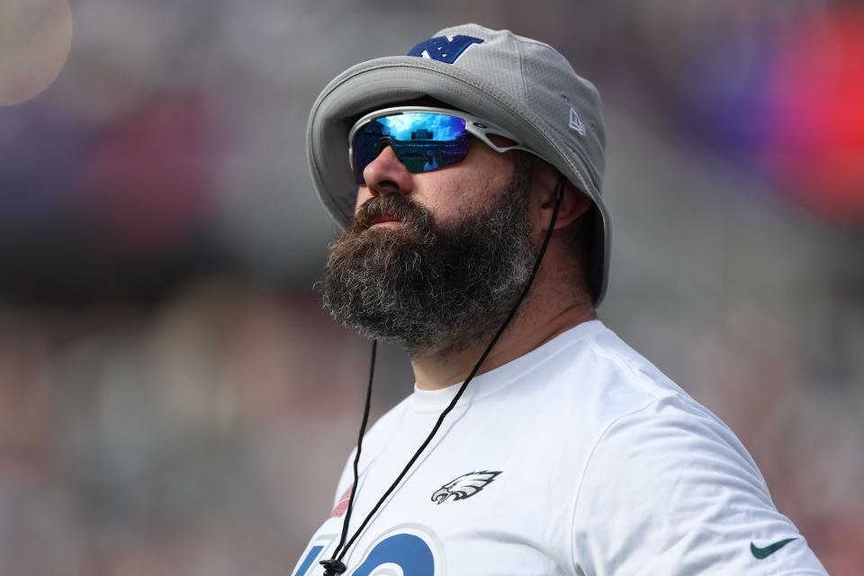 NFC center Jason Kelce (62) of the Philadelphia Eagles during the 2024 Pro Bowl at Camping World Stadium.