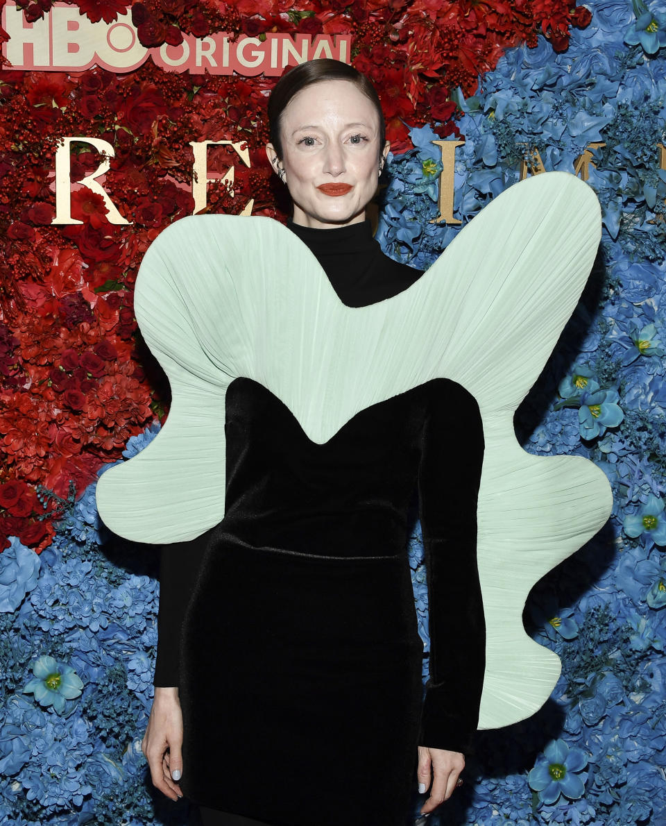 Andrea Riseborough en el estreno de "The Regime" de HBO en el Museo Estadounidense de Historia Natural el lunes 26 de febrero de 2024, en Nueva York. (Foto Evan Agostini/Invision/AP)