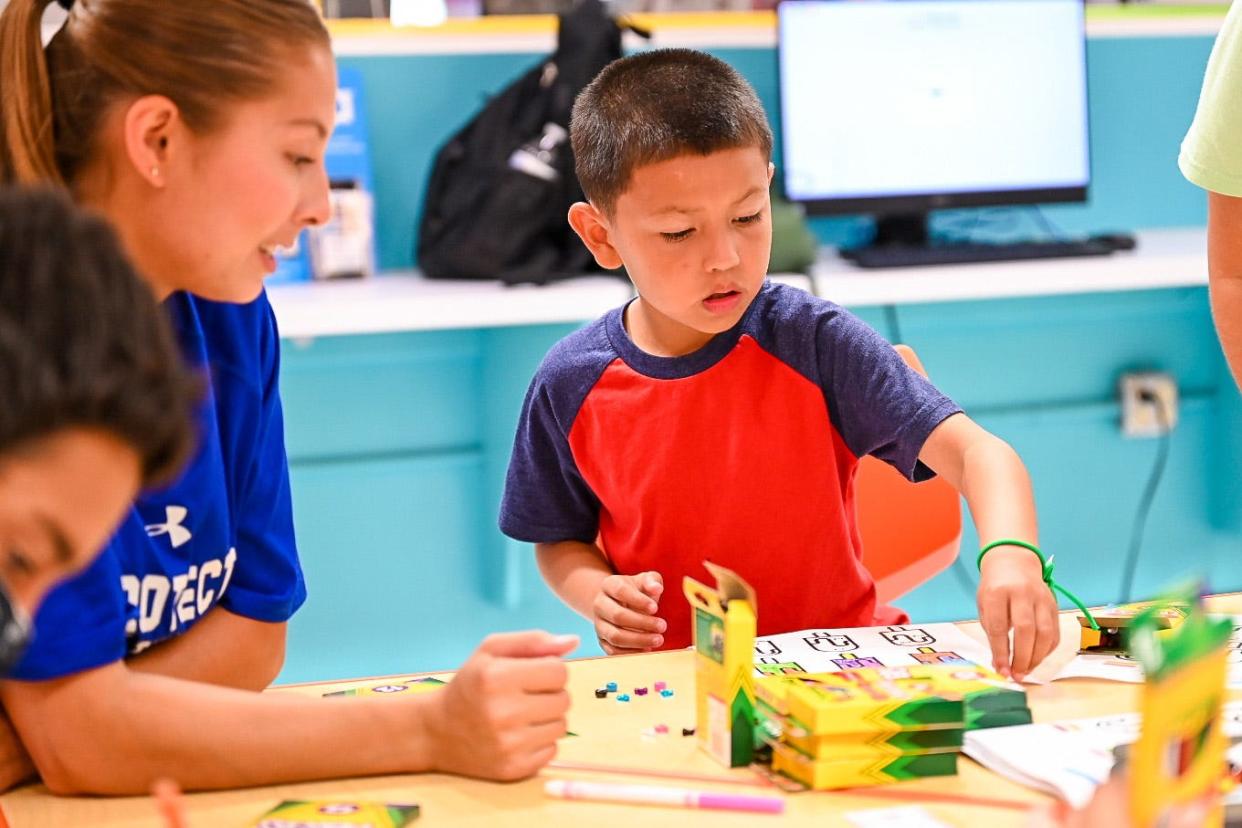 Success by 6 hosts several free community events each year including Read to Lead Preschool Camps like this one. Research shows that more positive childhood experiences can help children better overcome adversity.