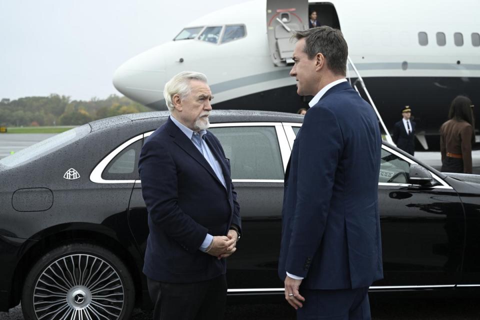 Logan (Cox) and Tom (Matthew Macfadyen) in the latest episode (HBO)
