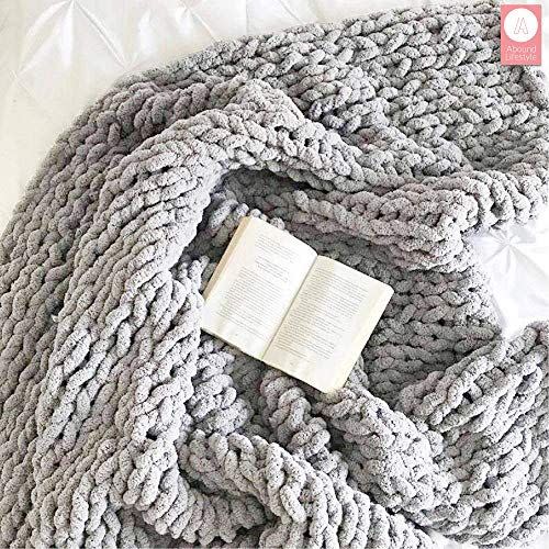 48) Chunky Knit Blanket