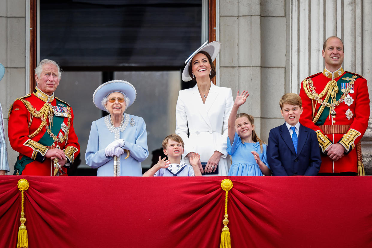 Prince Charles, Prince of Wales, Queen Elizabeth II, Prince , Catherine, Duchess of Cambridge, Princess Charlotte, Prince George and Prince William, Duke of Cambridge watch a flypast from the balcony of Buckingham Palace during Trooping the Color on June 2, 2022 in London. (Max Mumby/Indigo / Getty Images file)