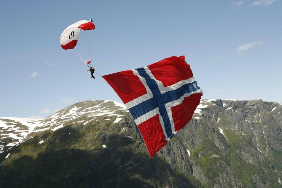 挪威主權基金持有上兆美元資金，投資風向備受矚目。（翻攝自Visit Norway臉書）
