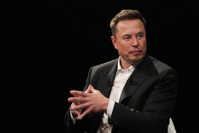 Elon Musk says first human patient received Neuralink brain