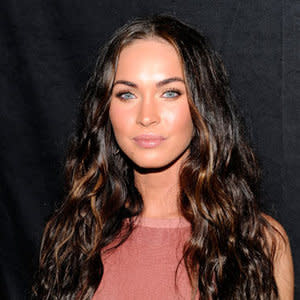 <div class="caption-credit"> Photo by: Getty Images</div><div class="caption-title">Free-Flowing Tresses</div>"I love when a woman wears her hair down! It makes me fantasize about running my fingers through it." -Paco, 30 <br> <br> For Megan Fox's beachy waves, try Suave Professional Captivating Curls Whipped Cream Mousse, $2.99, to define your hair's natural texture without the crunch. <br> <br> <b>Read More: <br></b> <ul> <li> <a rel="nofollow noopener" href="http://www.realbeauty.com/hair/celebrity/date-night-hair-makeup?link=emb&dom=yah_life&src=syn&con=blog_bea&mag=bea" target="_blank" data-ylk="slk:33 Date Night Hair and Makeup Ideas;elm:context_link;itc:0;sec:content-canvas" class="link "><b>33 Date Night Hair and Makeup Ideas</b></a> </li> <li> <a rel="nofollow noopener" href="http://www.realbeauty.com/hair/celebrity/hollywood-holiday-hairstyles?link=emb&dom=yah_life&src=syn&con=blog_bea&mag=bea" target="_blank" data-ylk="slk:101 Celebrity Hairstyles We Love;elm:context_link;itc:0;sec:content-canvas" class="link "><b>101 Celebrity Hairstyles We Love</b></a> </li> </ul>