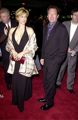 Tea Leoni and Garry Shandling at the Hollywood premiere of Universal's The Family Man