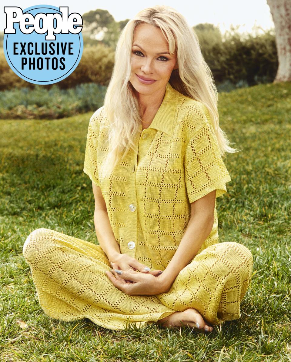 Pamela Anderson rollout