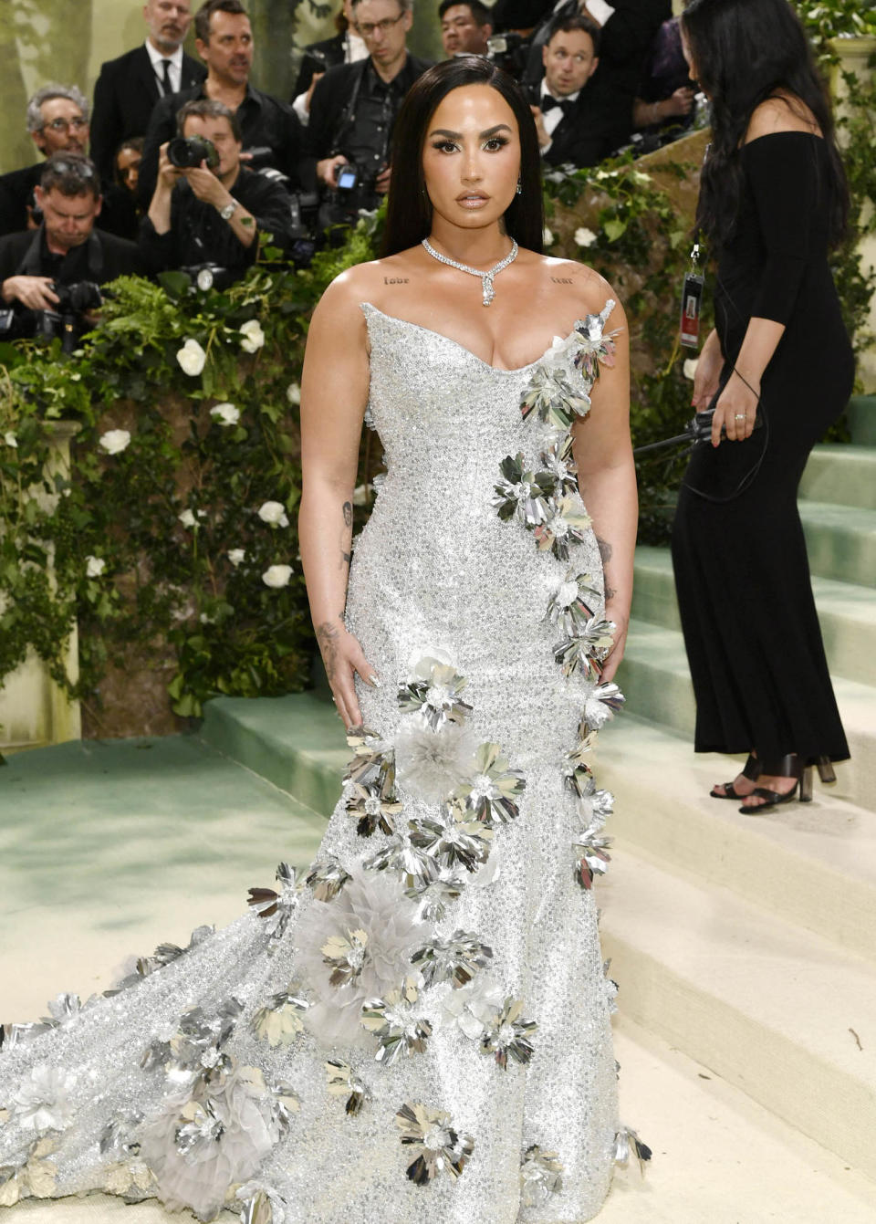 Demi Lovato attends her 1st Met Gala since calling it 'terrible' 6 ...