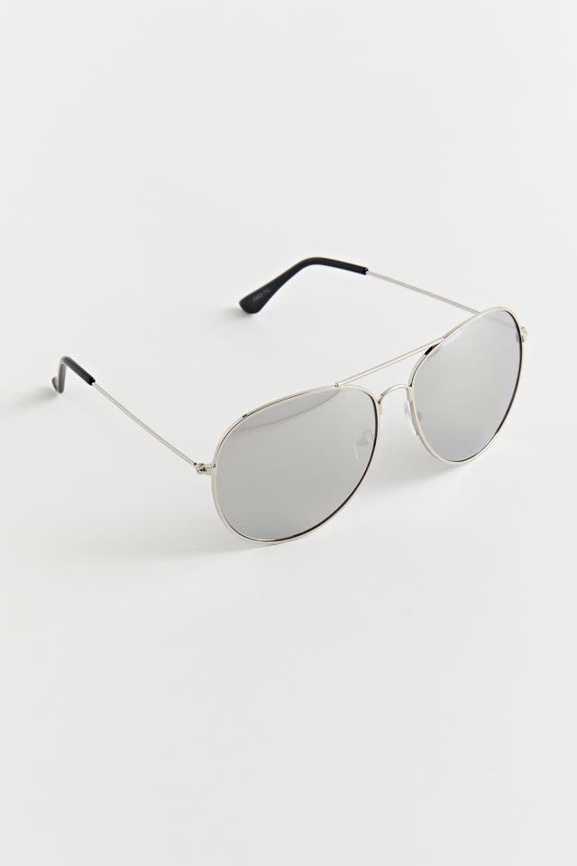 <p><a href="https://go.redirectingat.com?id=74968X1596630&url=https%3A%2F%2Fwww.urbanoutfitters.com%2Fshop%2Frooster-aviator-sunglasses&sref=https%3A%2F%2Fwww.seventeen.com%2Flife%2Fg23515577%2Fcool-gifts-for-teen-boys%2F" rel="nofollow noopener" target="_blank" data-ylk="slk:Shop Now;elm:context_link;itc:0;sec:content-canvas" class="link ">Shop Now</a></p><p>Rooster Aviator Sunglasses</p><p>urbanoutfitters.com</p><p>$20.00</p>