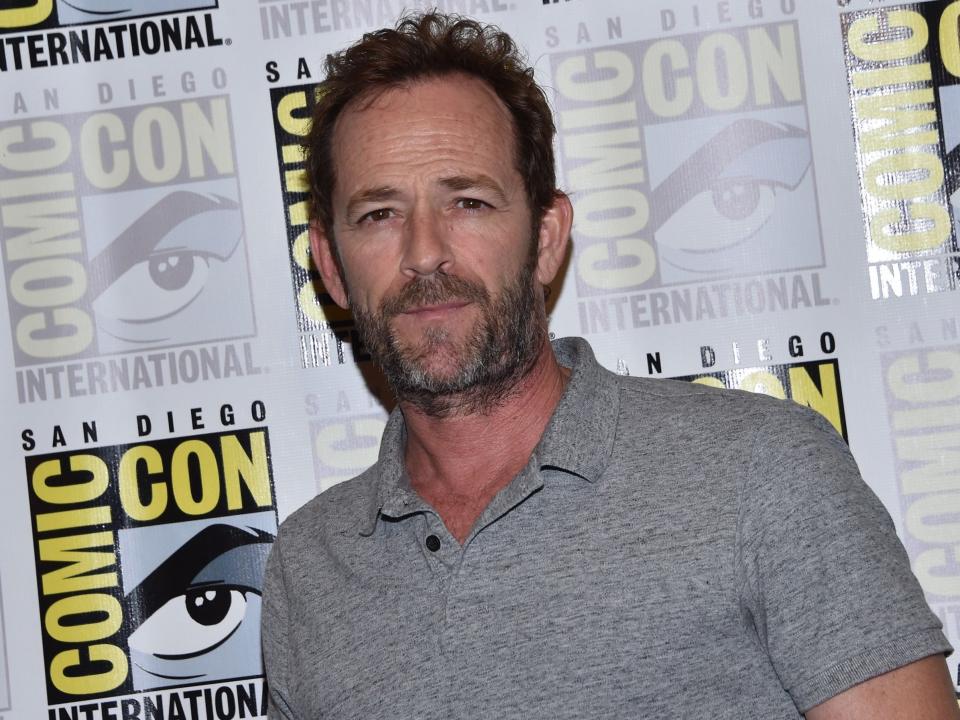 Luke Perry's castmates post messages of support after actor 'suffers major stroke'