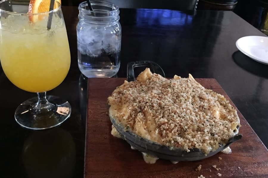 <b>Photo: Ashley C./<a href="https://www.yelp.com/biz_photos/mussel-and-burger-bar-downtown-louisville-2?utm_campaign=64919ea7-07c1-47ab-bbaa-83edbbacce54%2C0dcbe462-f364-4fb4-abf7-bd45829d8862&utm_medium=81024472-a80c-4266-a0e5-a3bf8775daa7" rel="nofollow noopener" target="_blank" data-ylk="slk:Yelp;elm:context_link;itc:0;sec:content-canvas" class="link ">Yelp</a></b>