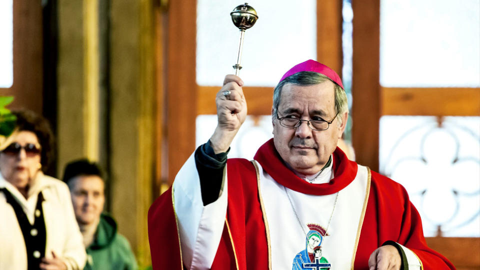 El obispo Juan Barros oficiando una misa en un Domingo de Ramos en marzo de 2018.