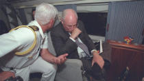 El álbum se centra principalmente en el vicepresidente Dick Cheney durante las reuniones en el Centro de Operaciones de Emergencia del Presidente (PEOC) y viajando a Camp David en Maryland. Photo: The US National Archives